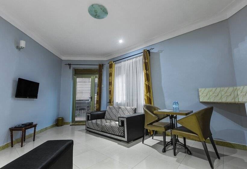 استراحتگاه Santa Maria Hotel Entebbe