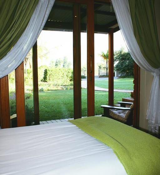 住宿加早餐  Aan D'oewer