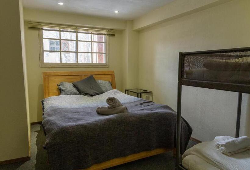 בית מלון כפרי Powder Temple