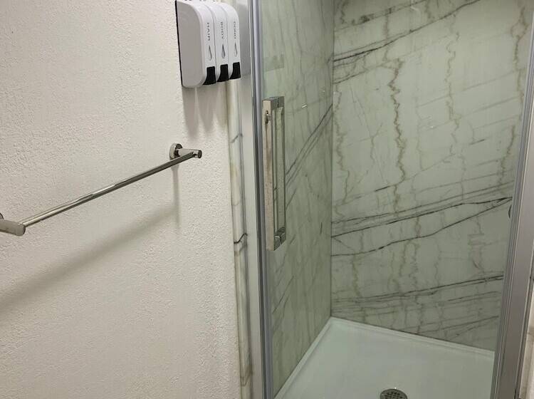 בית מלון כפרי Powder Temple