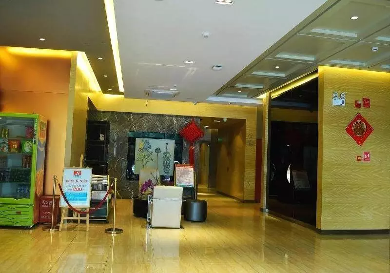 Microtel By Wyndham Kunming City Center