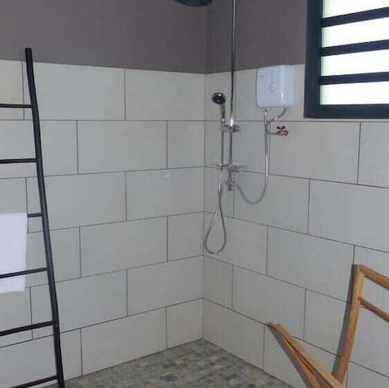 تختخواب و صبحانه Bois De Santal Chambre D Hôtes
