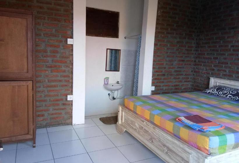 Canggu Fun Beach Surf Hostel