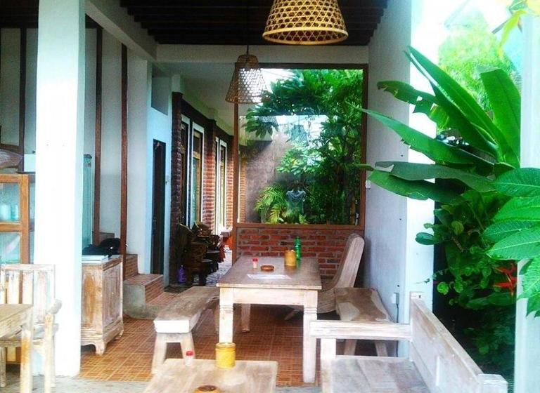 Canggu Fun Beach Surf Hostel
