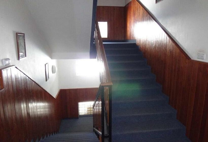 בית מלון כפרי Alfonska