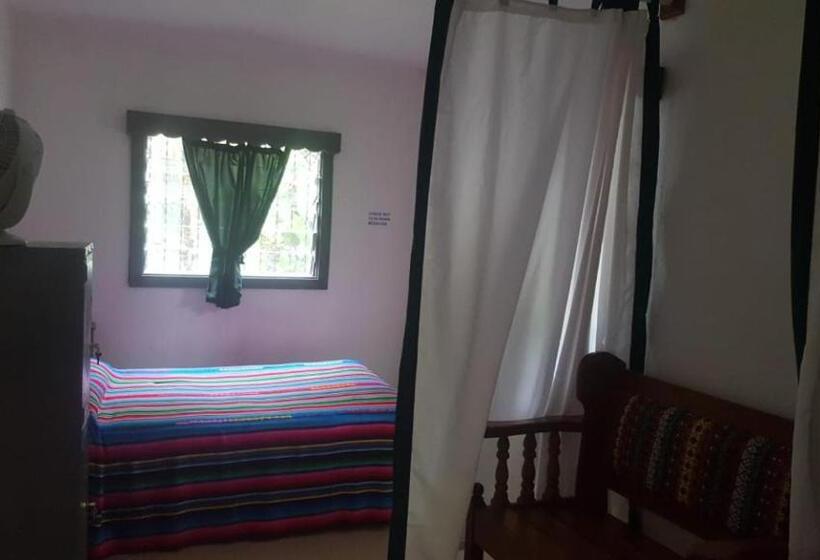 هتل La Casa De Don David