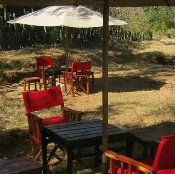 هتل Ngari Hill Guest House & Campsite