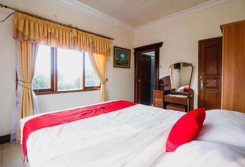 Capital O Hotel Andalus Cibogo Puncak