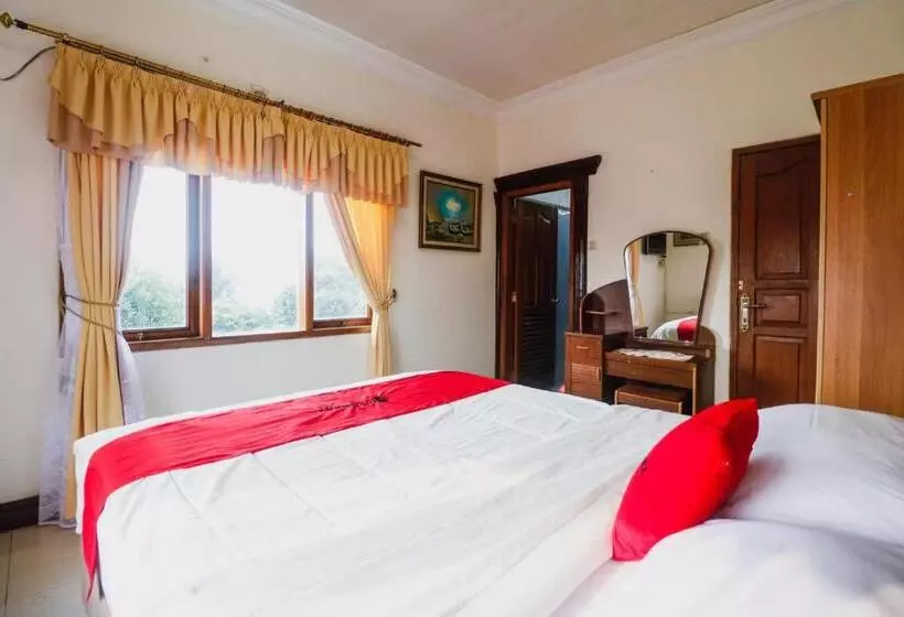 Capital O Hotel Andalus Cibogo Puncak