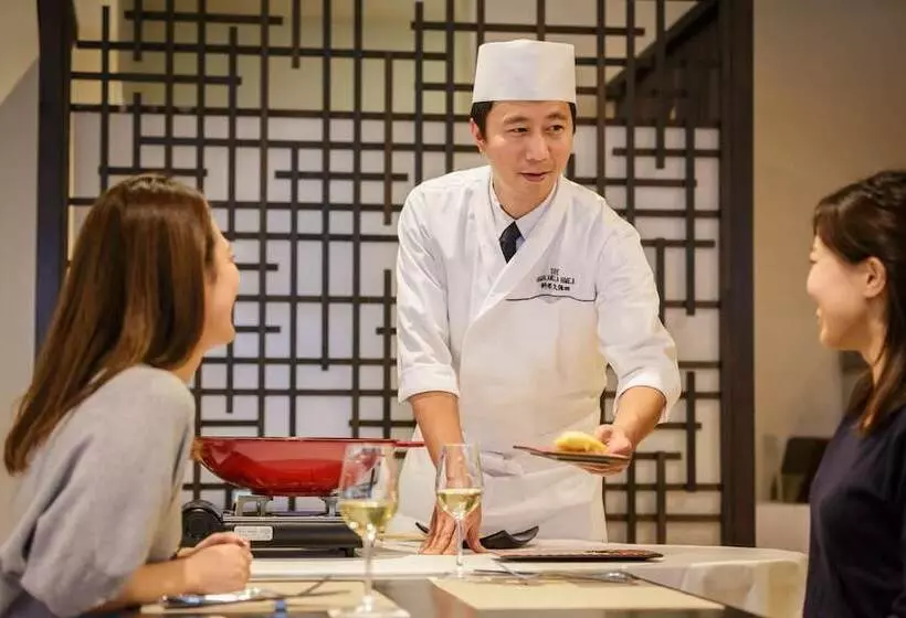 ホテル Setre Highlandvilla Himeji