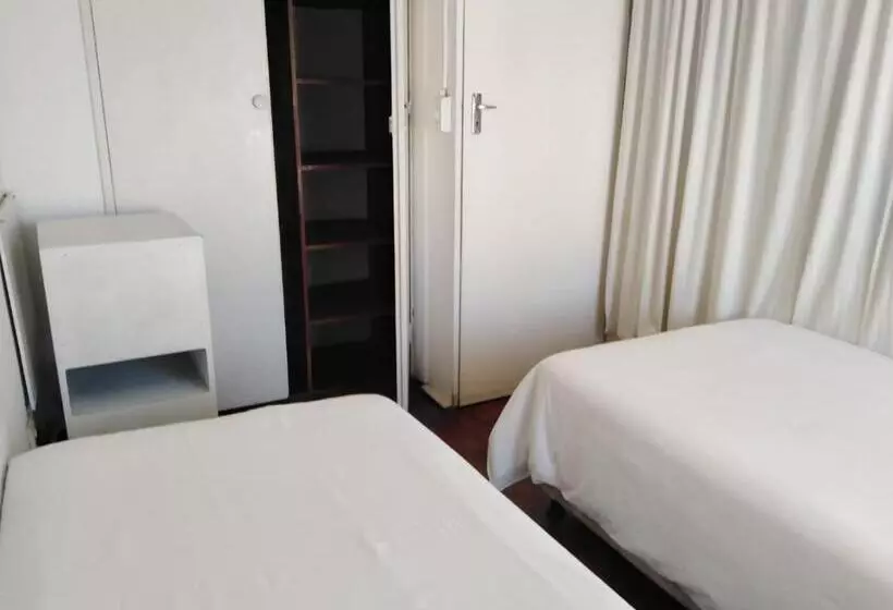 Accoustix Backpackers Hostel