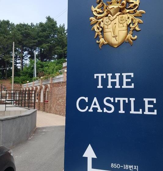 Cămin The Castle Stay