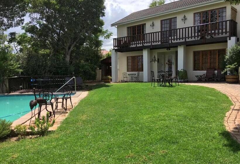 مبيت وإفطار Golf And Garden Guesthouse