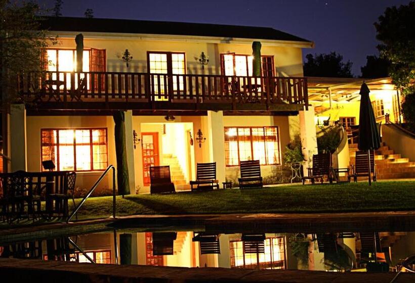 مبيت وإفطار Golf And Garden Guesthouse