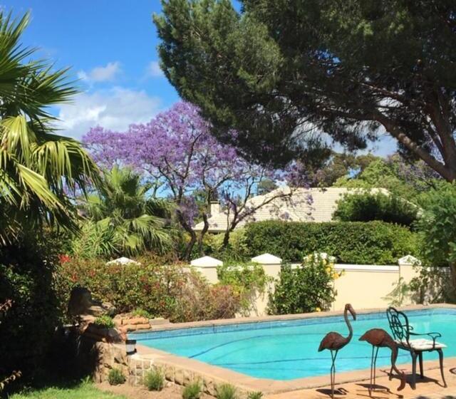 مبيت وإفطار Golf And Garden Guesthouse