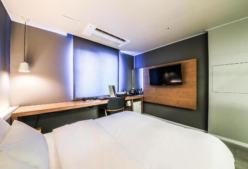 בית מלון כפרי Yeongdeungpo Blvd Ora