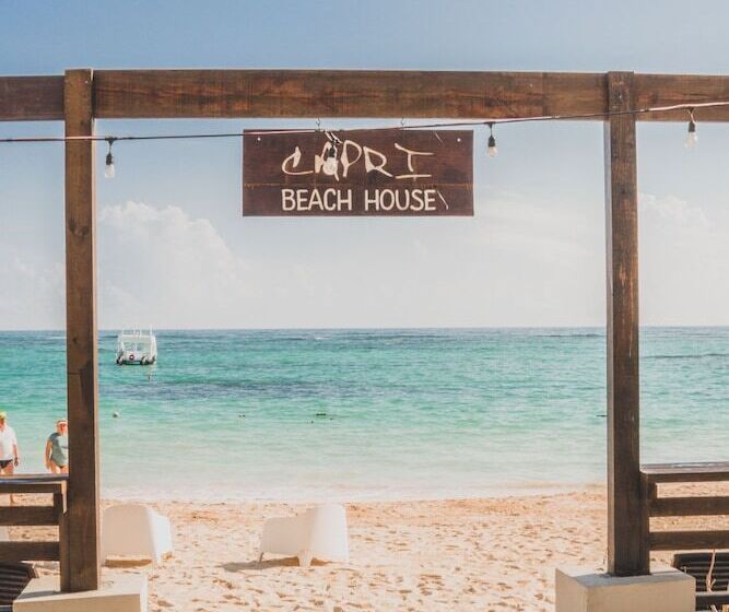 酒店 Capri Beach House