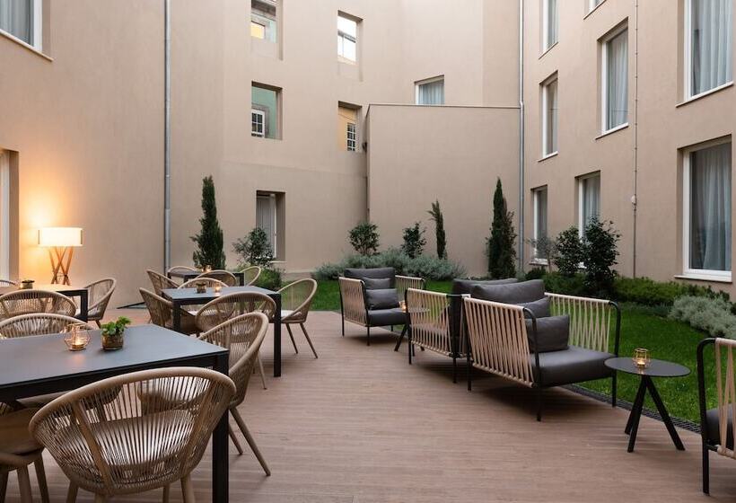 هتل Eurostars Porto Centro