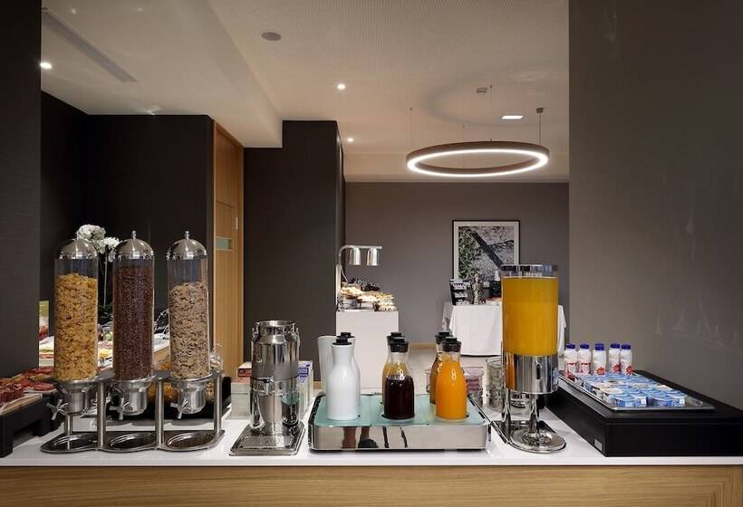 هتل Eurostars Porto Centro