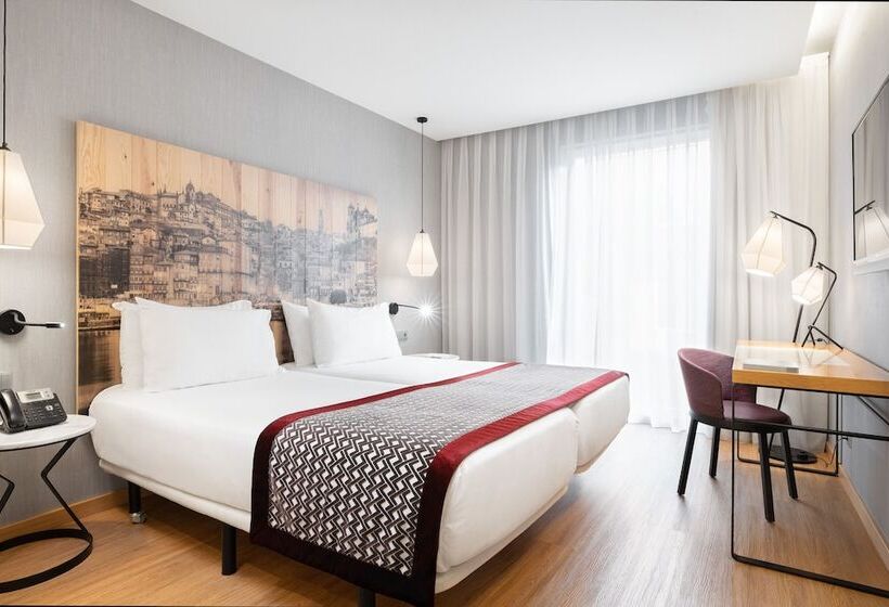 هتل Eurostars Porto Centro