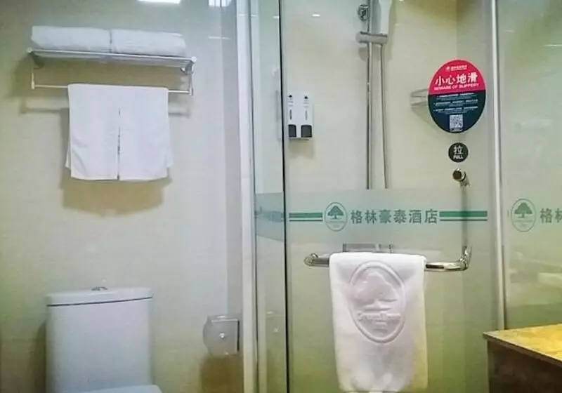 Hotelli Greentree Inn Yancheng North Bus Station Bolian Plaza Business