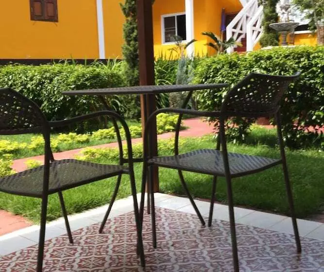 Hotelli Le Jardin