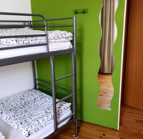 Leon Hostel