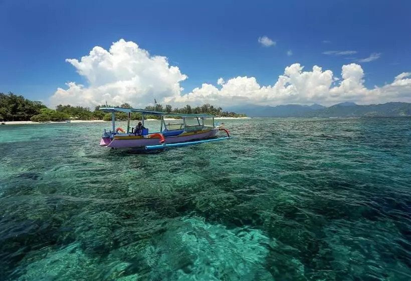 リゾートホテル Sunset House Gili Meno