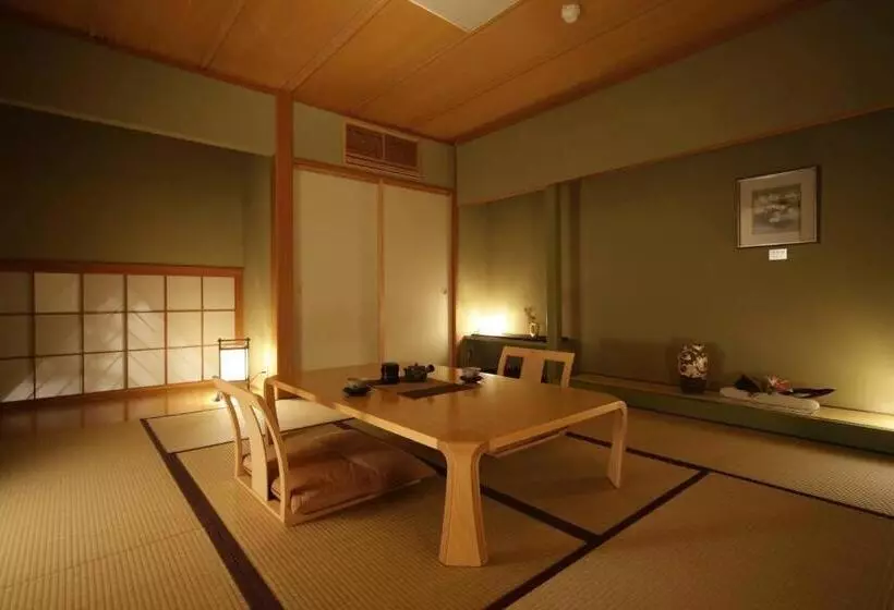 旅館 Auberge Suzukane