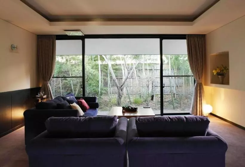 旅館 Auberge Suzukane