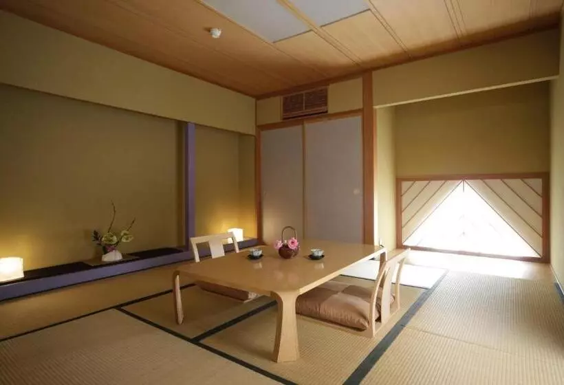 旅館 Auberge Suzukane