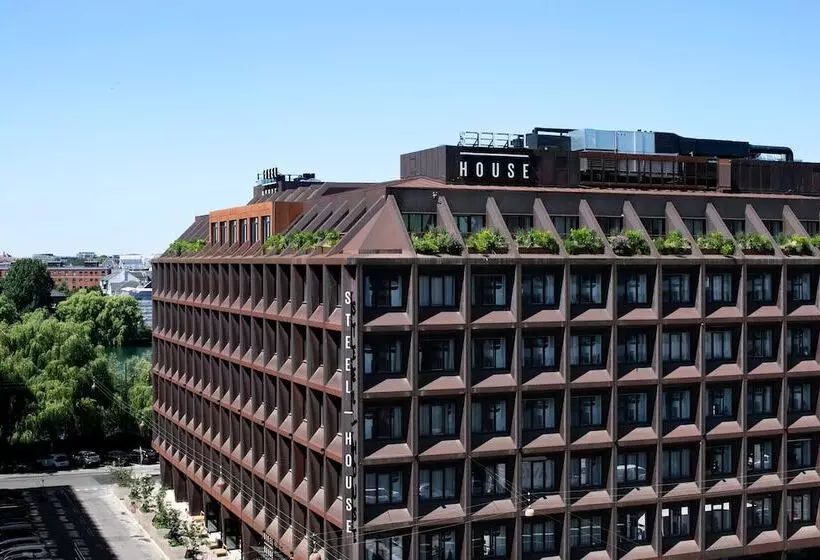 Retkeilymaja Steel House Copenhagen