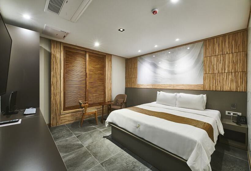 בית מלון כפרי Aura