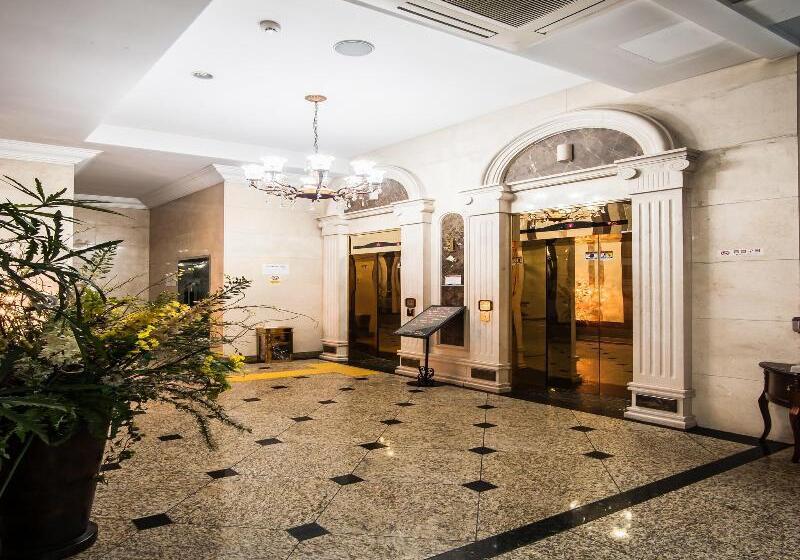 בית מלון כפרי Aura