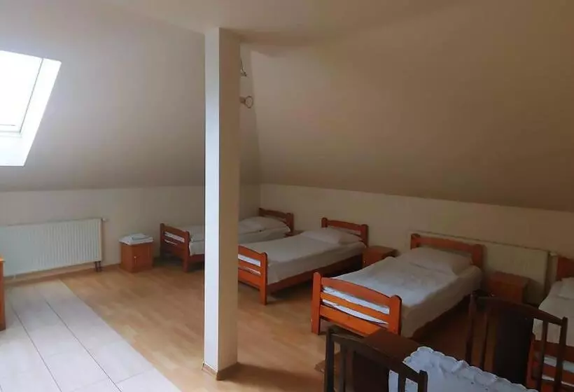Hotelli E7