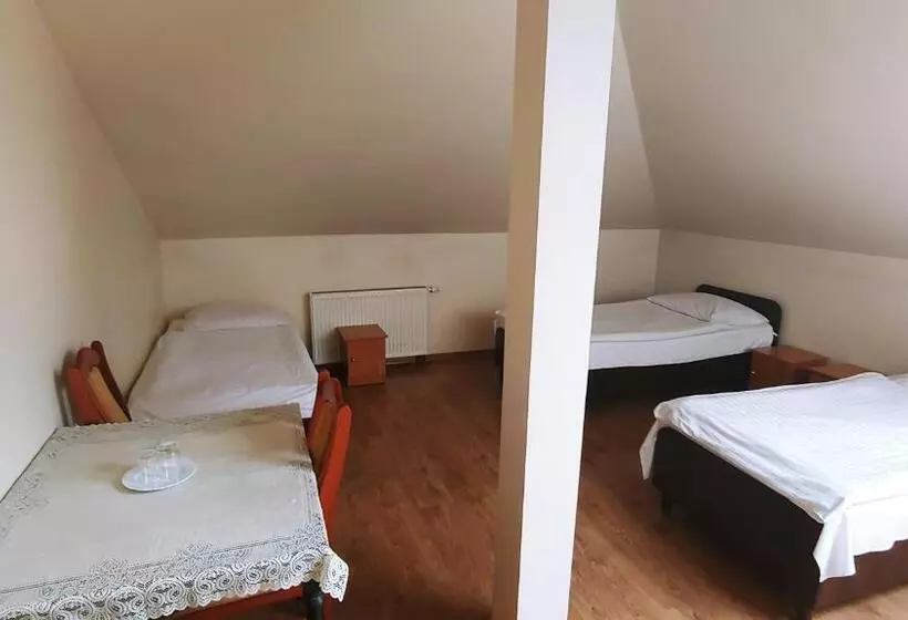Hotelli E7