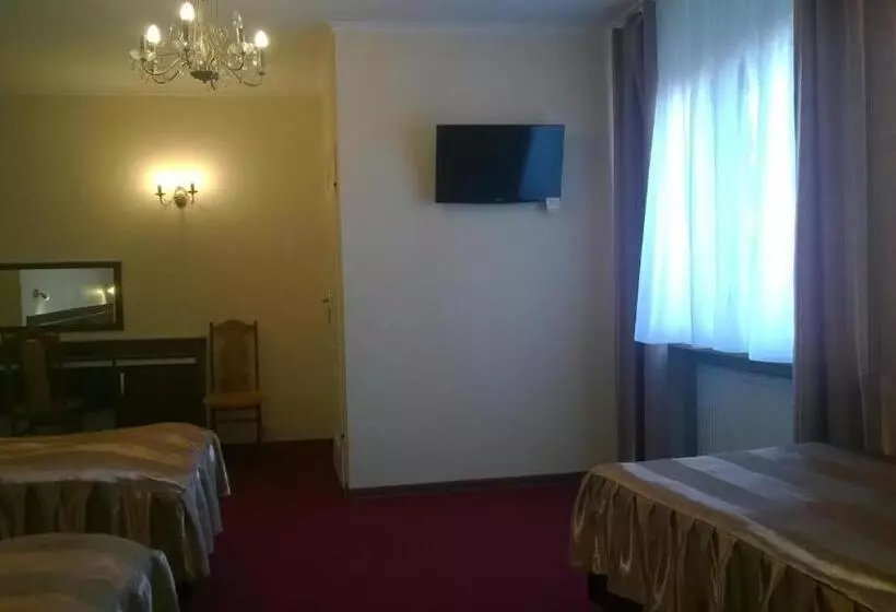Hotelli E7