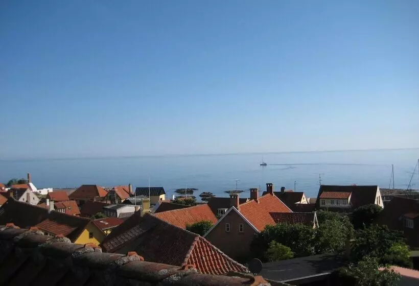 هتل Gudhjem