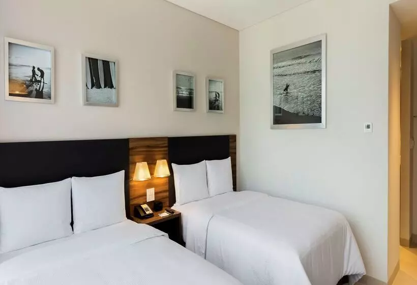 ホテル Hampton Inn By Hilton Cancun Cumbres
