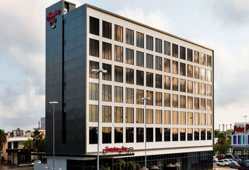 酒店 Hampton Inn By Hilton Cancun Cumbres