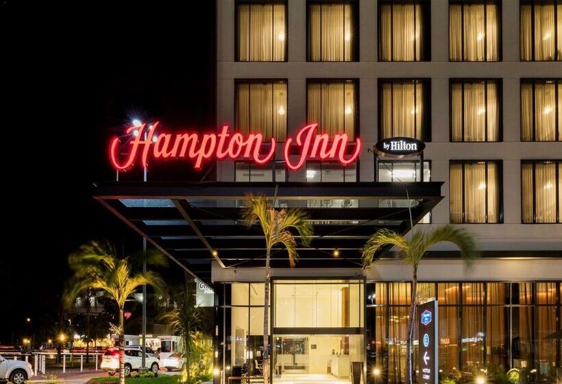 酒店 Hampton Inn By Hilton Cancun Cumbres