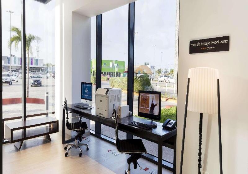 酒店 Hampton Inn By Hilton Cancun Cumbres