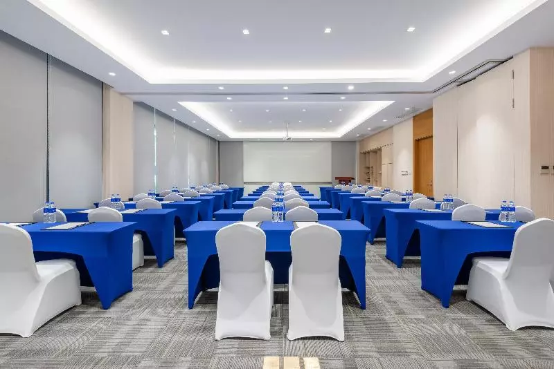 ホテル Holiday Inn Express Shanghai Pujiang, An Ihg
