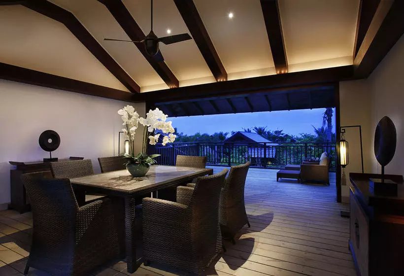 Hotelli Narada Resort & Spa Perfume Bay