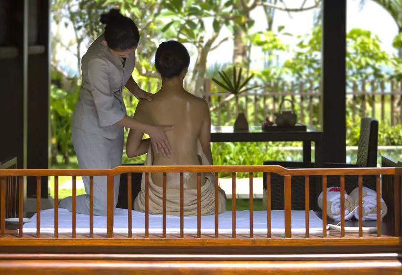 Hotelli Narada Resort & Spa Perfume Bay