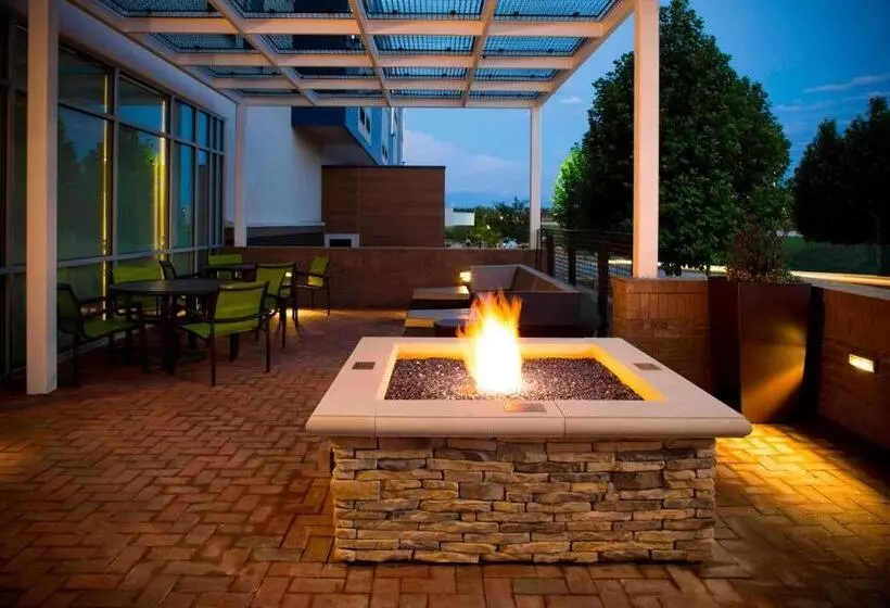 Hotelli Springhill Suites By Marriott Kansas City Lenexa/city Center