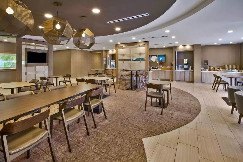 ホテル Springhill Suites By Marriott Pittsburgh Butler/centre City