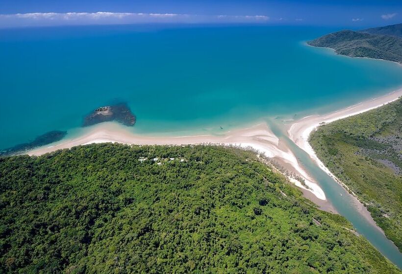 בית מלון כפרי Thornton Beach Bungalows