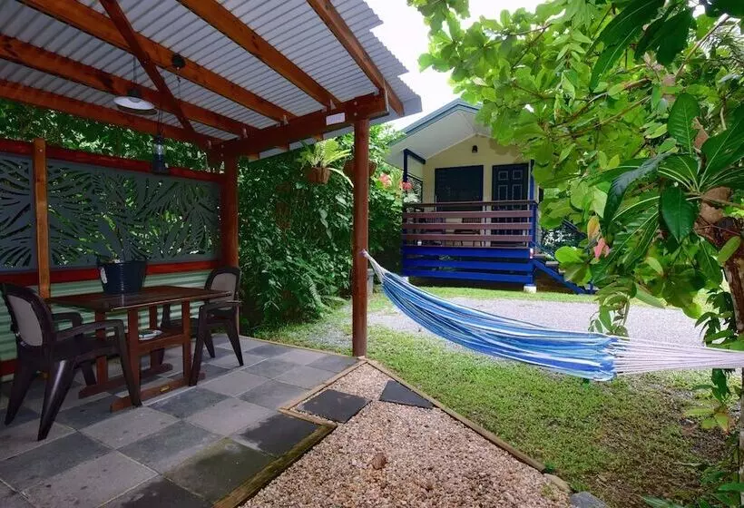Hotelli Thornton Beach Bungalows