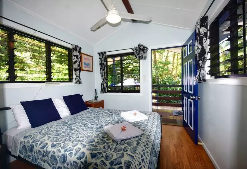 Hotelli Thornton Beach Bungalows